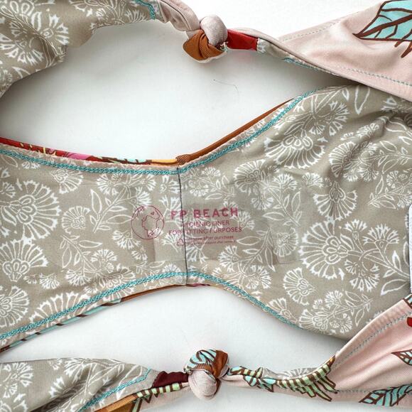 Free People Fp Beach Sharon Printed One-Piece Swimsuit in Botanical Motif L NWT - Picture 12 of 12